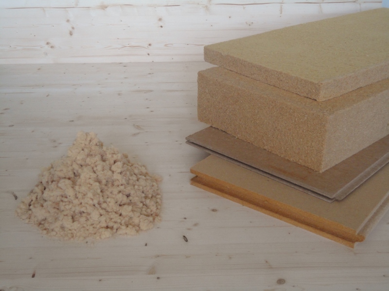 Waldhof Holzbau AG - Wärmedämmungen und Isolationen - Holzfasern Waldhof Holzbau AG - Wärmedämmungen und Isolationen - Holzfasern